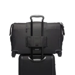 Tumi Alpha Garment 4 Wheel Carry-On Black -Luxe Tassen image 2581